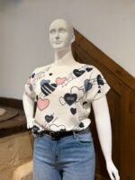 CAMISETA DE CORAZONES - Imagen 3