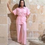 CONJUNTO PANTALON FLUIDO Y CAMISA ROSA