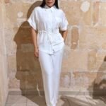 CONJUNTO PANTALON FLUIDO Y CAMISA BLANCO