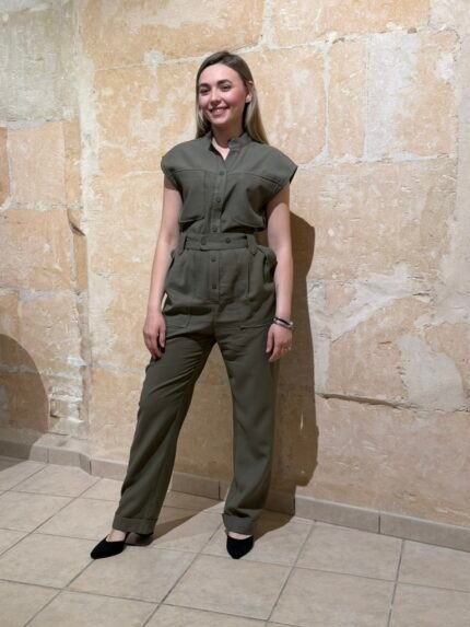 Mono estilo militar