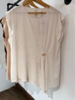 Blusa efecto lino con drapeado