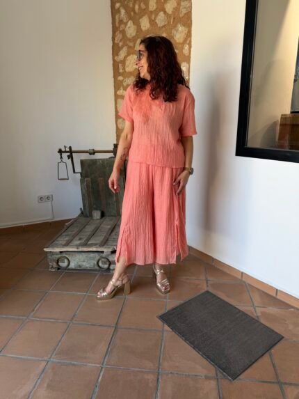 Conjunto con bordado